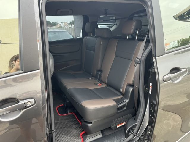 Toyota SIENTA  第3張相片