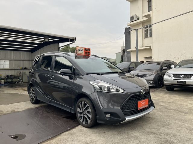 Toyota SIENTA  第8張相片