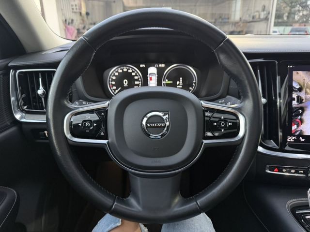 Volvo S60  第7張相片