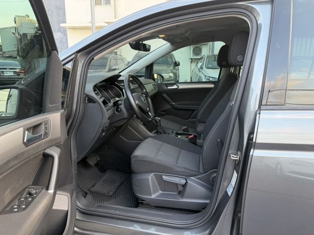 Volkswagen 福斯 Touran  第2張相片