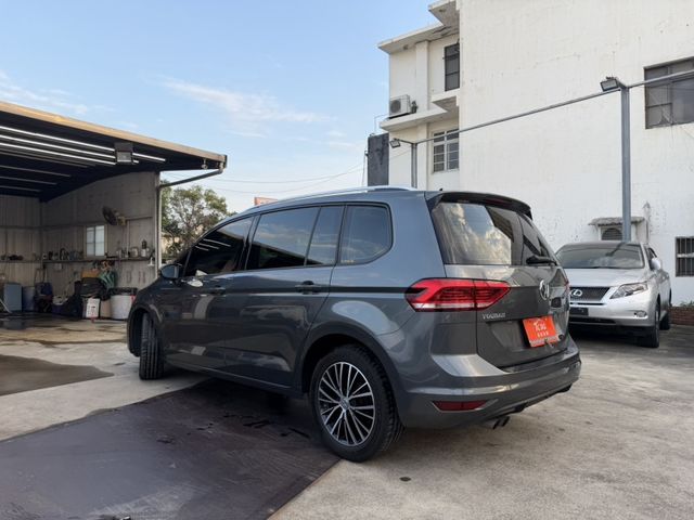 Volkswagen 福斯 Touran  第5張相片