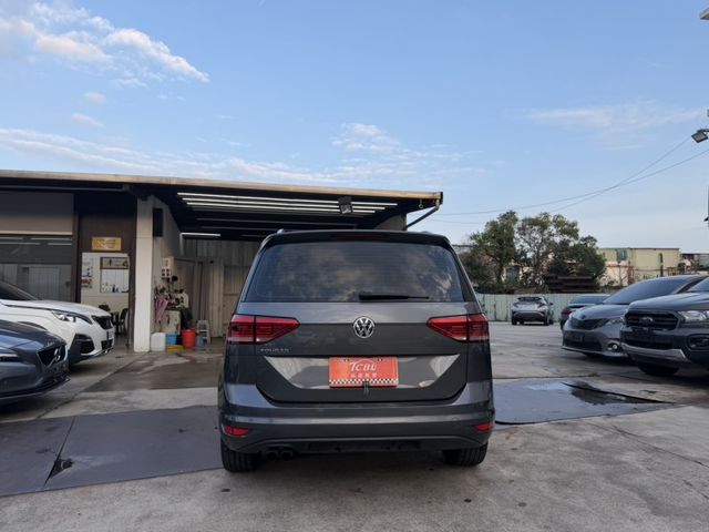 Volkswagen 福斯 Touran  第6張相片
