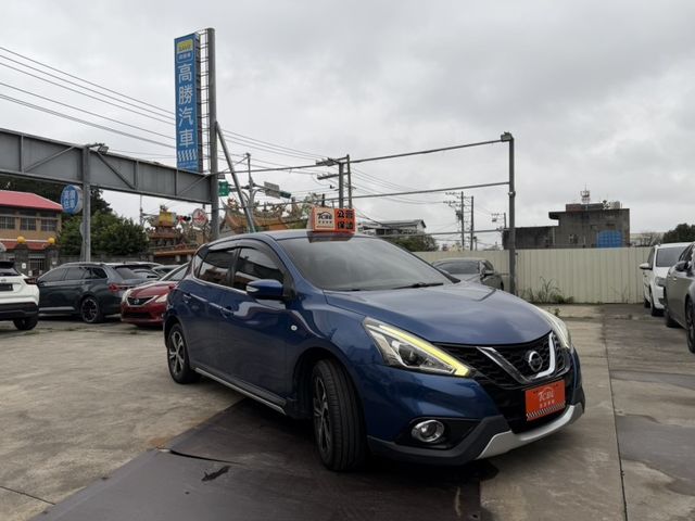 Nissan Tiida  第8張相片