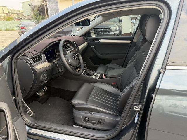 Skoda Superb  第2張相片