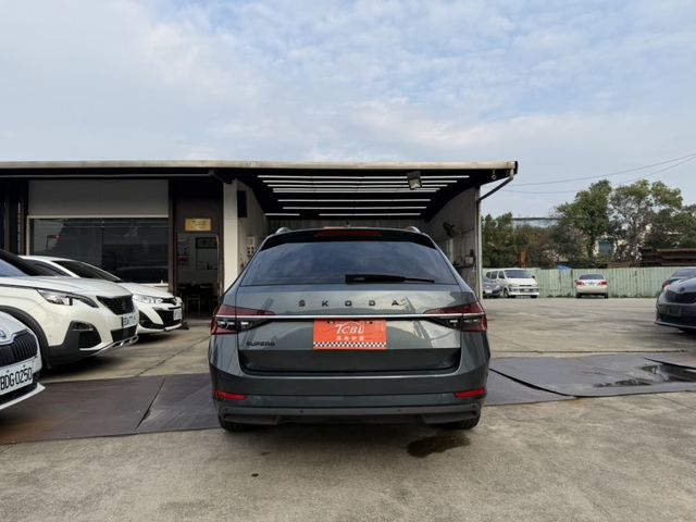 Skoda Superb  第6張相片