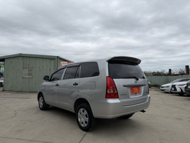Toyota Innova  第5張相片