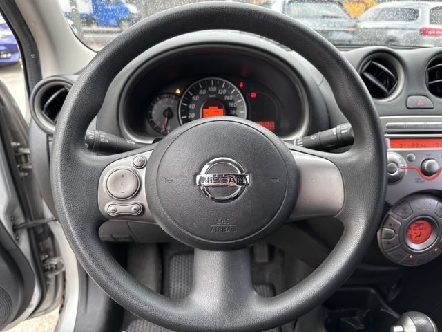 Nissan March  第1張相片