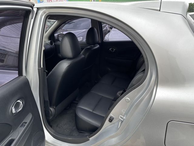 Nissan March  第3張相片
