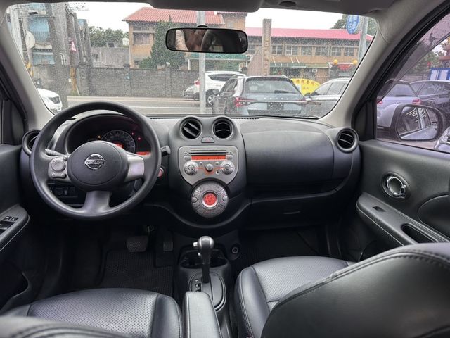 Nissan March  第4張相片