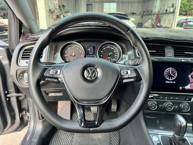 Volkswagen 福斯 Golf  第11張相片