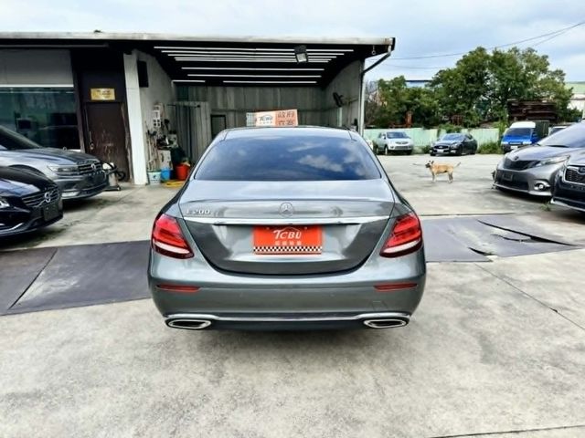 2017 Benz E200  第7張相片