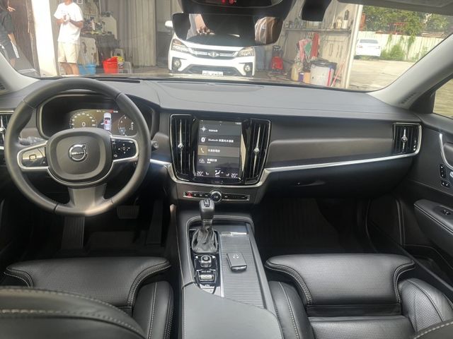 2019 v90 t6  第1張相片