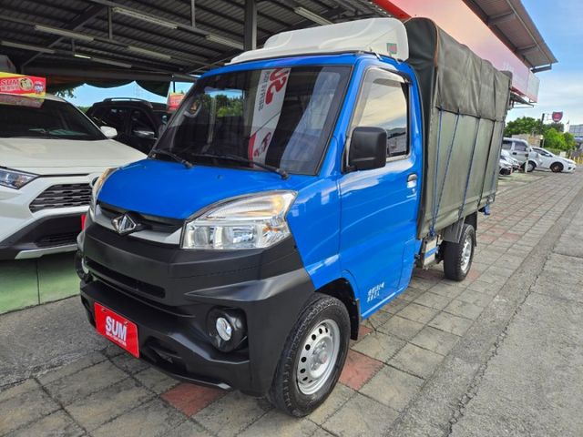 原鈑件 里程保證  認證美車可啟動保固 蓬式手排貨車 車況佳 胎壓 防滑 ABS  第1張相片