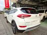 原鈑件 里程保證 原廠保養車 認證美車 柴油頂配4WD 免鑰 全景天窗 電尾門 胎壓 防滑  第4張縮圖