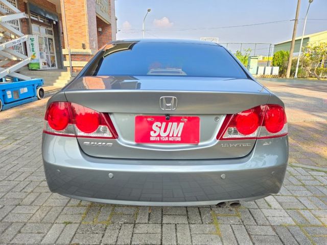 原鈑件 里程保證 可長途 內裝乾淨 車況好~天窗 氣囊 胎壓 ABS  第4張相片