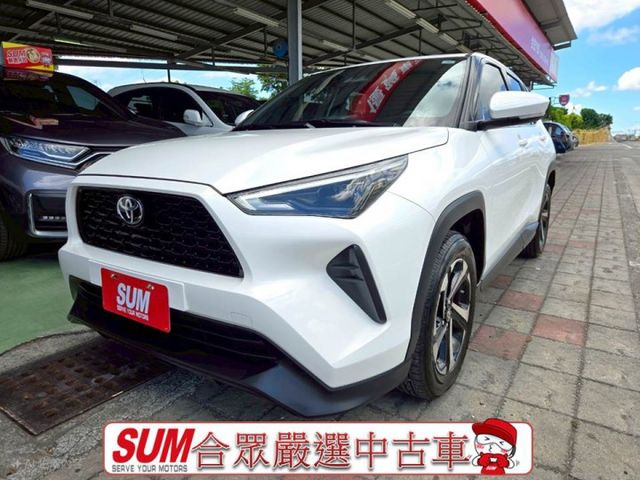原鈑件 里程保證只跑1萬多公里 原廠保養車 原廠保固4年12萬公里 ACC主動跟車 Apply carplay  第1張相片