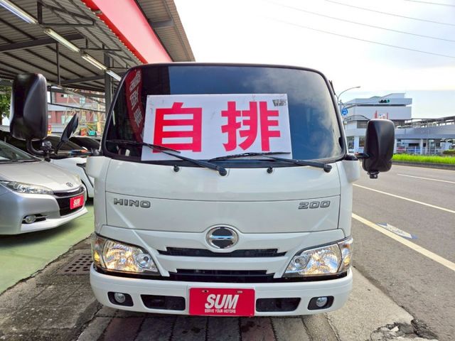 原鈑件 里程保證 原廠保固中 認證美車 柴油自排3.5頓 防滑 ABS 車輛穩定 升降尾門  第2張相片