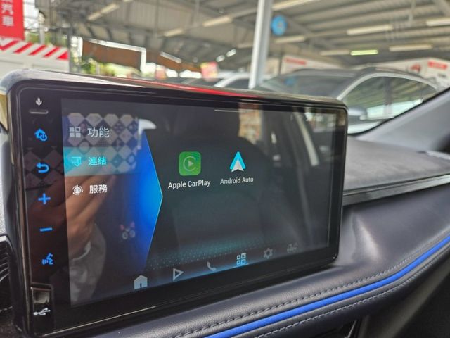 原鈑件 里程保證1萬多公里2025年式 原廠保養車 原廠保固4年12萬公里 ACC主動跟車 Apply carplay  第13張相片
