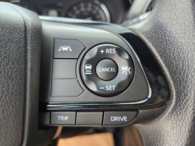 原鈑件 里程保證1萬多公里2025年式 原廠保養車 原廠保固4年12萬公里 ACC主動跟車 Apply carplay  第17張相片