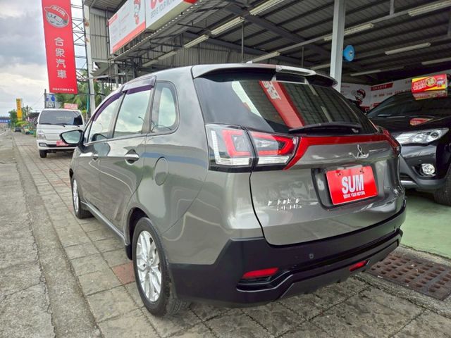 原鈑件 里程保證  認證車可啟動2年5萬公里保固 盲點 電動尾門 免鑰 買就送全新8核安卓影音 !!  第4張相片