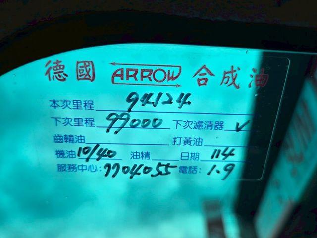 原鈑件 里程保證  認證車可啟動2年5萬公里保固 盲點 電動尾門 免鑰 買就送全新8核安卓影音 !!  第12張相片