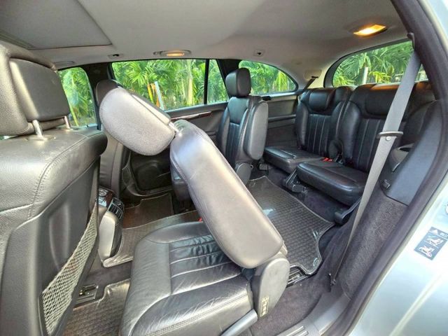 原鈑件 里程保證  無痛升及級 6人座 便宜又好用~豪華休旅車  配備滿滿~  第10張相片
