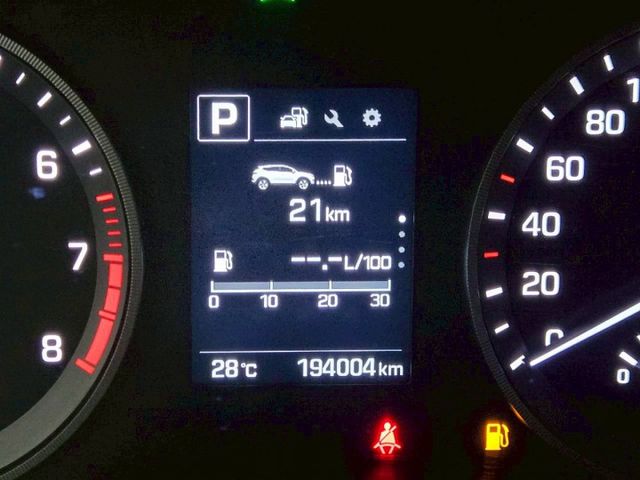 原鈑件 里程保證 認證美車可啟動保固 汽油時尚版 IKY 定速 胎壓 電動座椅 可全貸!!便宜又耐用~  第13張相片