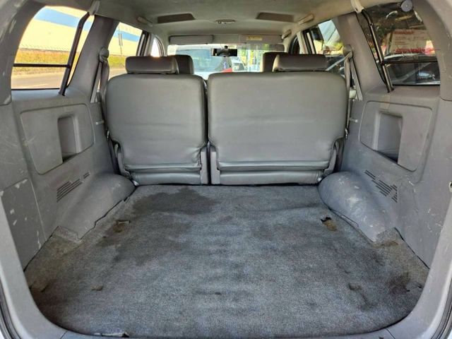 鈑件美 里程保證  便宜好用的客貨兩用車 可改貨車牌 耐用可靠 空間寬敞  維修容易~  第6張相片