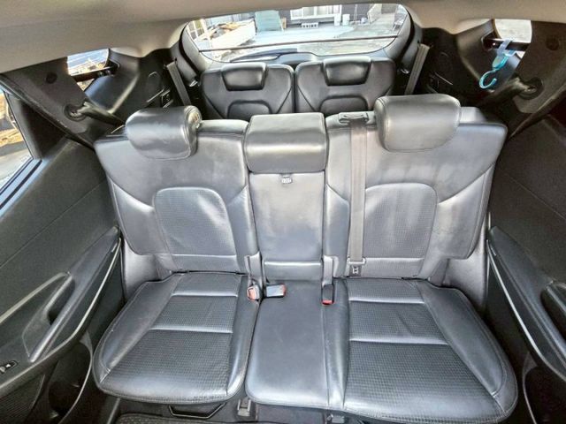 原鈑件 里程保證 皇家版  柴油  4WD   便宜耐用 省油省稅 定速 全景天窗 電動椅  第10張相片