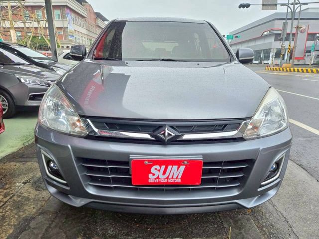 原鈑件 里程保證 認證車 盲點 防滑  客貨兩用 大空間  便宜安全好用  全貸換購皆可!!  第2張相片