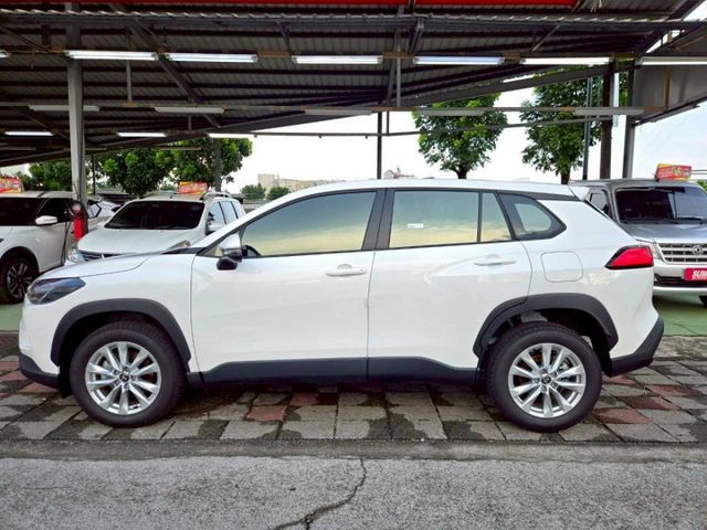 2026年3月全新領牌車 小改款 豪華版CC 贈送全車隔熱紙 原廠四年12萬公里保固 現車不用等!!  第4張相片