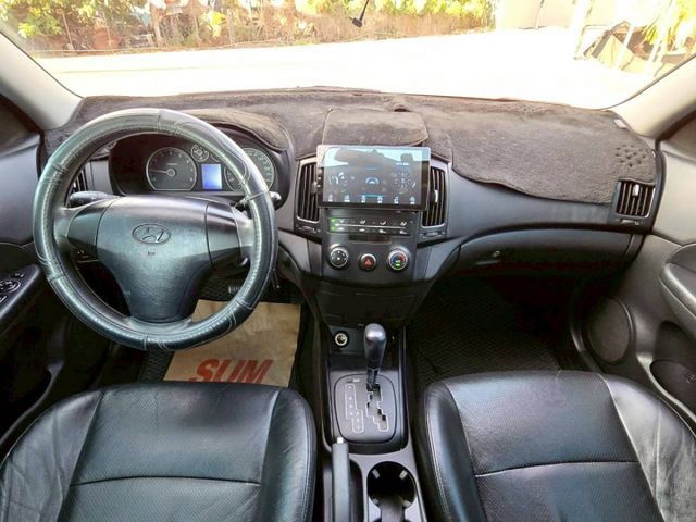 原鈑件 里程保證 便宜代步車掀背車 安卓影音   好操控  省油省稅金~  第8張相片