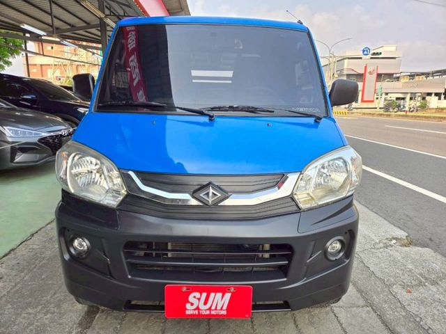 原鈑件 里程保證 認證車 熱門輕型商用車 冷氣涼引擎健康 加裝3門帆布（9成新）一級美車 賺錢好幫手~  第3張相片