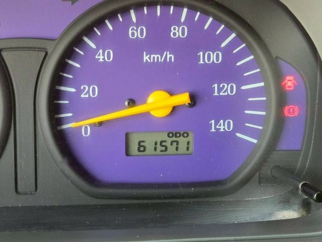 原鈑件 里程保證 認證車 熱門輕型商用車 冷氣涼引擎健康 加裝3門帆布（9成新）一級美車 賺錢好幫手~  第9張相片