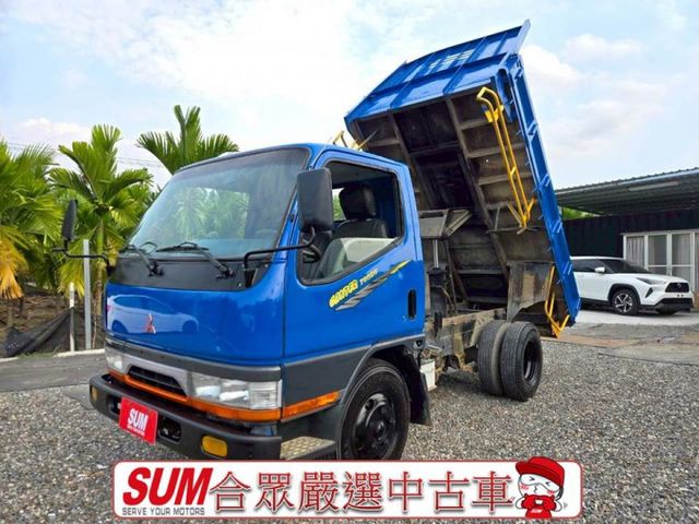 便宜可傾卸式舉斗3.5噸 堅達6輪 引擎健康 冷氣涼 柴油 已整理完畢  做生意好幫手 !!  第1張相片
