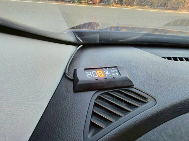 原鈑件 里程保證 皇家版  柴油  4WD   便宜耐用 省油省稅 定速 全景天窗 電動椅  第18張相片