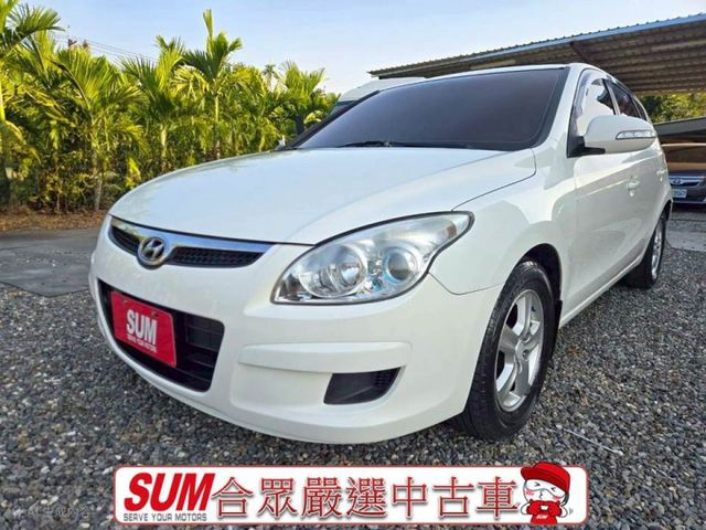 原鈑件 里程保證 便宜代步車掀背車 安卓影音   好操控  省油省稅金~  第1張相片