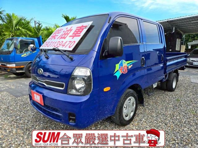 原鈑件 里程保證 認證美車 雙折昇降尾門價值4萬 引擎健康 冷氣涼 手排柴油卡旺貨車 雙廂6人座  第1張相片