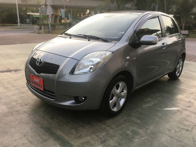 2007 yaris 都市小車 可當代步車 可遠途行駛 最佳油耗表現 輕鬆開 輕鬆省 輕鬆購  第1張相片