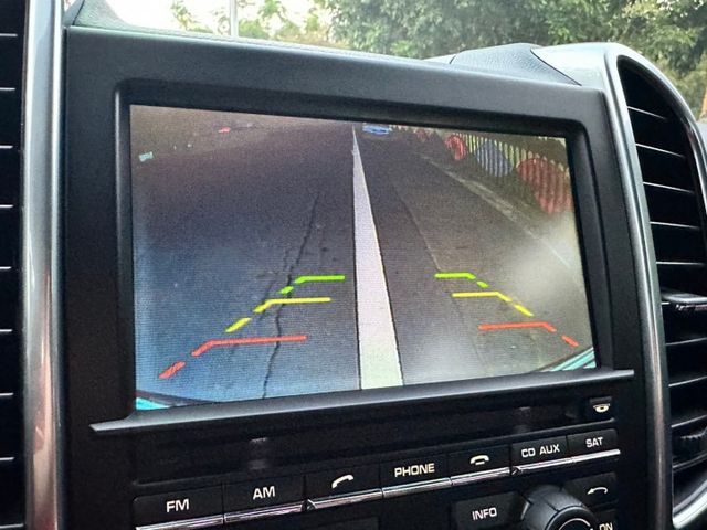 2015年 低里程 凱彥 Cayenne  3.6L V型六缸 四輪驅動 免鑰匙 衛星導航 倒車顯影  第19張相片