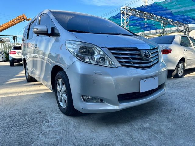 2010年Alphard 3.5 不用加價購！現車低里程 僅跑11萬多公里！  第2張相片