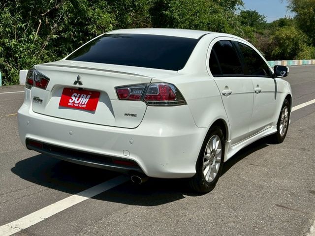 2012年Lancer Fortis 一手車輛 代步首選車款  第6張相片