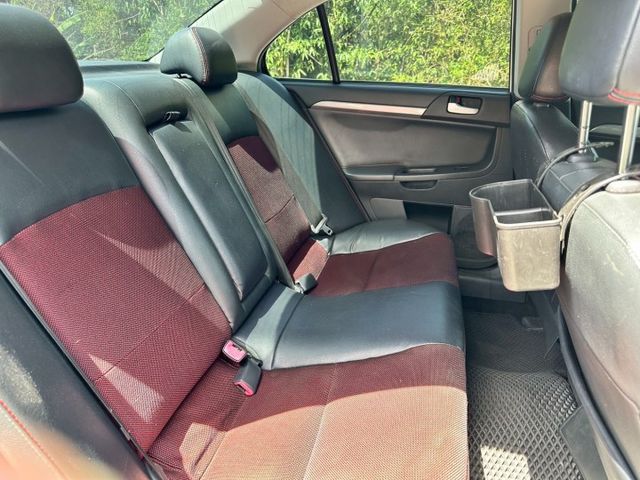 2012年Lancer Fortis 一手車輛 代步首選車款  第10張相片
