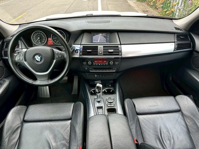 安全性能兼備2012年式BMW X5 xDrive30D 全能型家庭座駕！  第9張相片