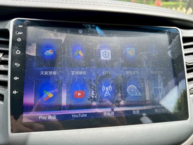 【超值】1.6時尚渦輪版/免鑰匙/盲點偵測/抬頭顯示器/衛星導航/倒車顯影/小排氣量大空間  第17張相片