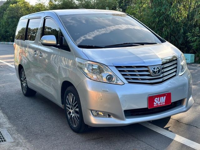 2010年Alphard 3.5 不用加價購！現車不用等，低里程 僅跑11萬多公里！  第3張相片
