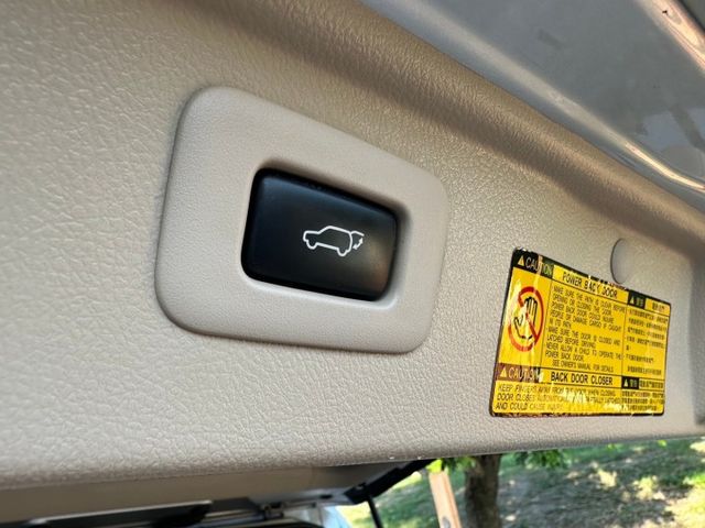 2010年Alphard 3.5 不用加價購！現車不用等，低里程 僅跑11萬多公里！  第8張相片