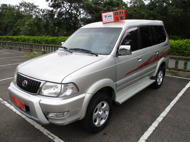 (豐田) Zace Surf  稀有手排 2.4  4WD  瑞獅  里程保證  第1張相片