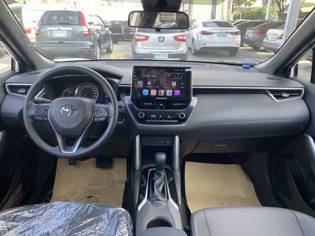 另有2024全新領牌車賣你71.8~全新領牌車~ 僅跑4公里 ! 環景特仕版、原廠四年12萬公里保固  第5張相片