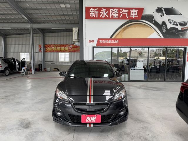 代步車首選 ~ 遮風擋雨的好夥伴 !  大螢幕安卓機、天窗、衛星導航、倒車顯影、後座分離傾倒 !  第1張相片